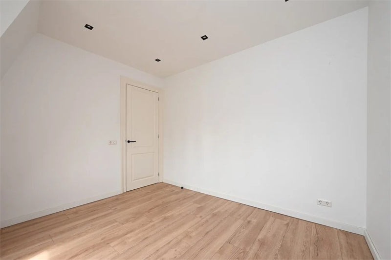 room in Rotterdam