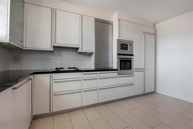 room in Rotterdam