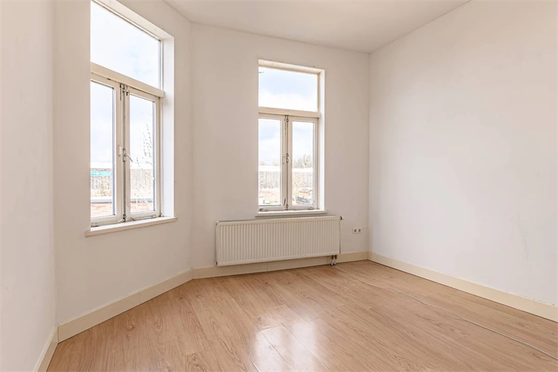 room in Leiden